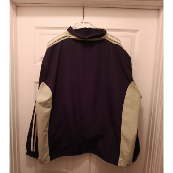 Jogging suit - Picture 2 of 4